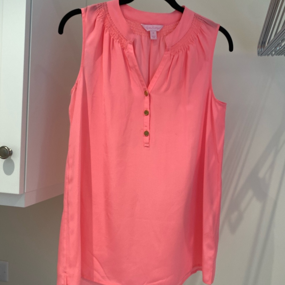 Lily Pulitzer bright pink tank top